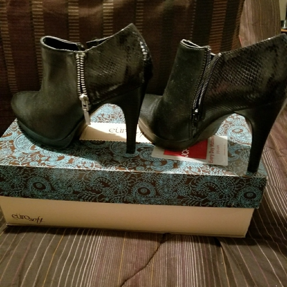 Ankle Booties